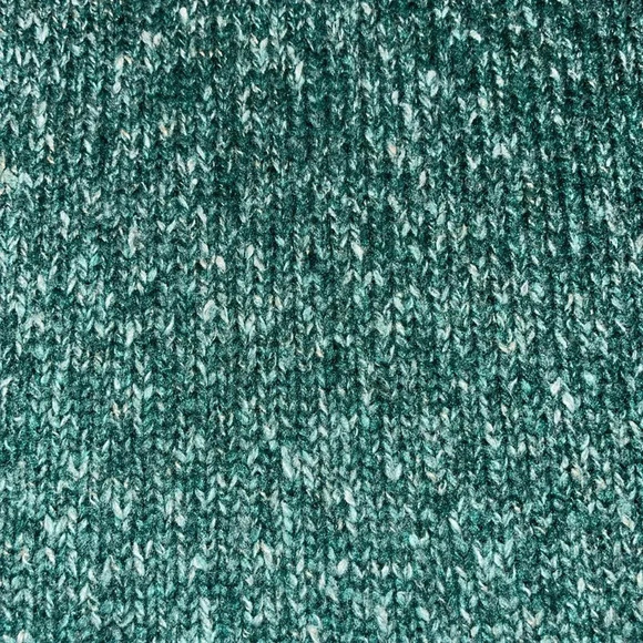 L.L. Bean Women’s Wool Blend Turtleneck Sweater - Size Small.  FF - Picture 5 of 5